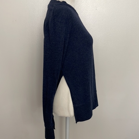 Alo split side sweater - Picture 2 of 4